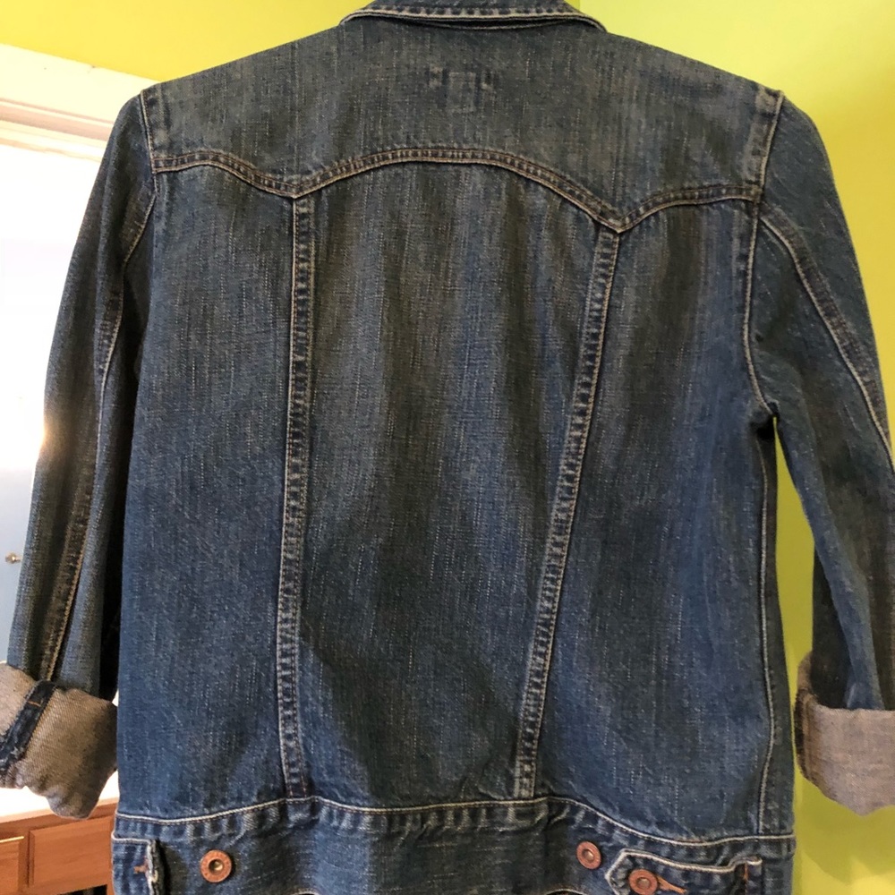 Women’s denim jacket
